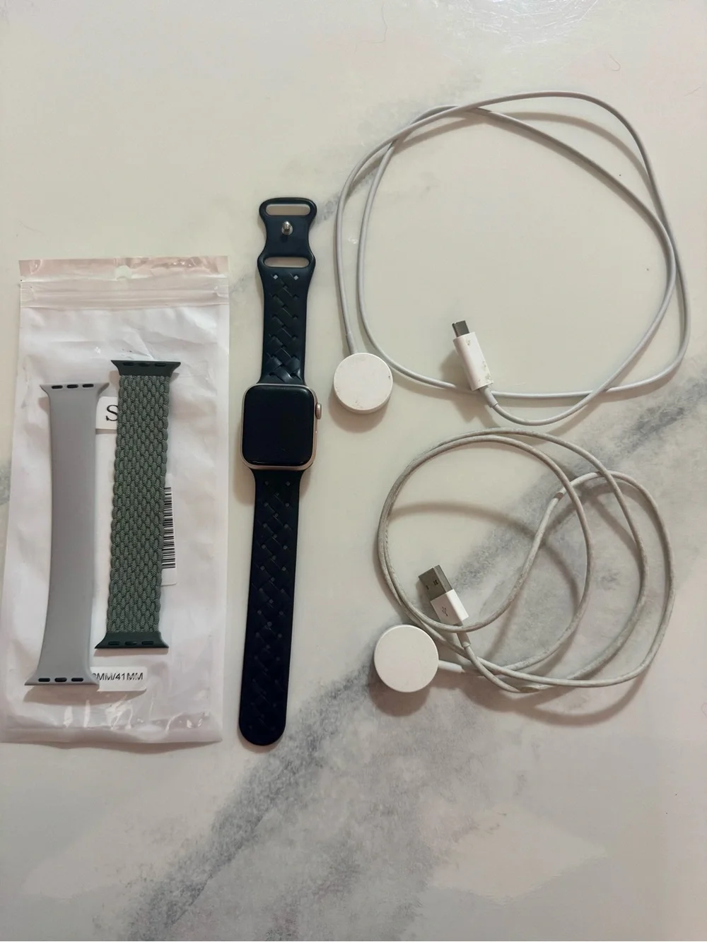 APPLE WATCH SE - 1st Generation